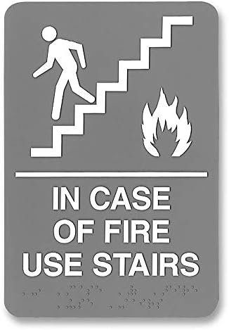 כותרת ADA Fire Fire השתמש במדרגות שלט לבן 9 x 6 x 9